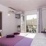 Garmaz Апартаменты Подгора