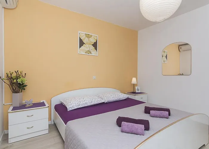 Garmaz Podgora (Split-Dalmatia)