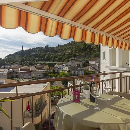 Garmaz Apartment Podgora