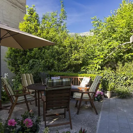 Garmaz Апартаменты Подгора